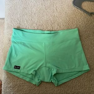 Solo Jo+Jax shorts (mint green)